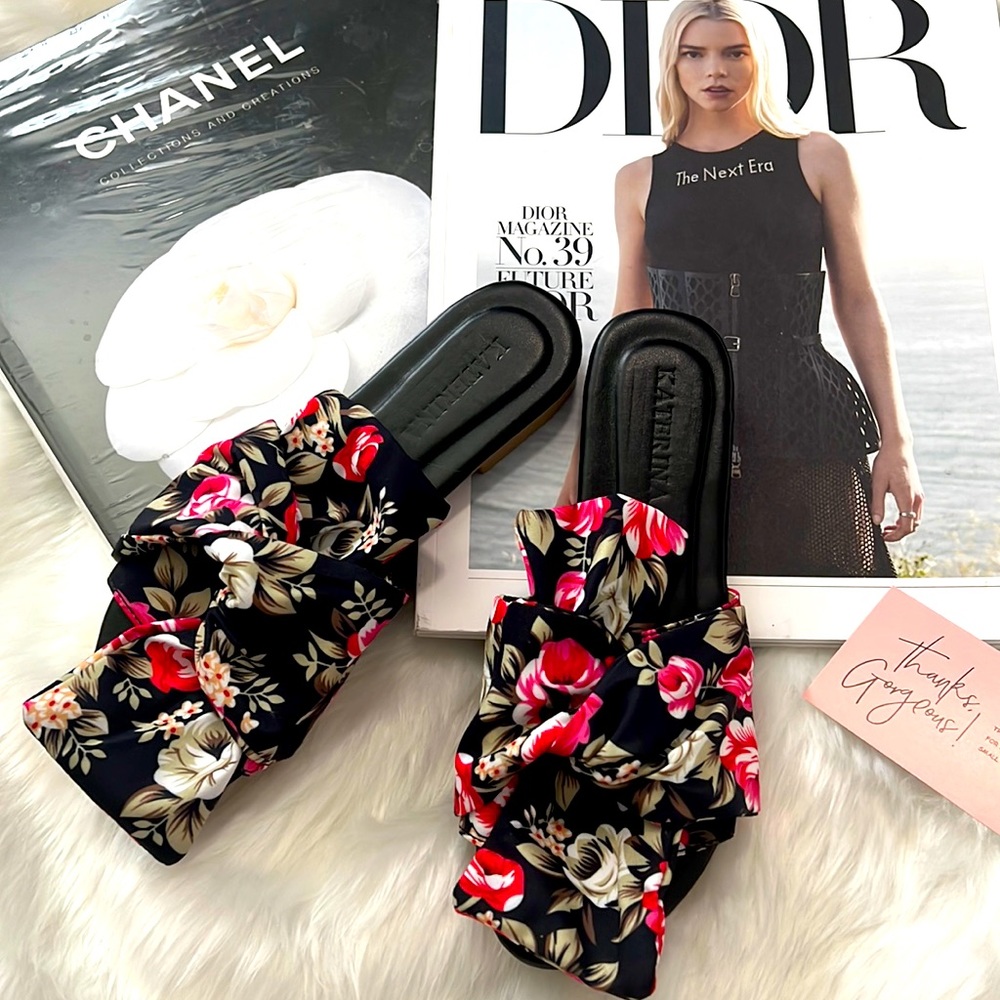 Cute Black Floral Summer Flat Sandal by Katerina